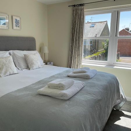Courtyard House, With Parking And Patio Garden Villa Whitstable Exterior photo